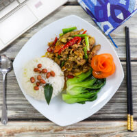 Cơm gà xào sả ớt (香茅炒鸡饭)